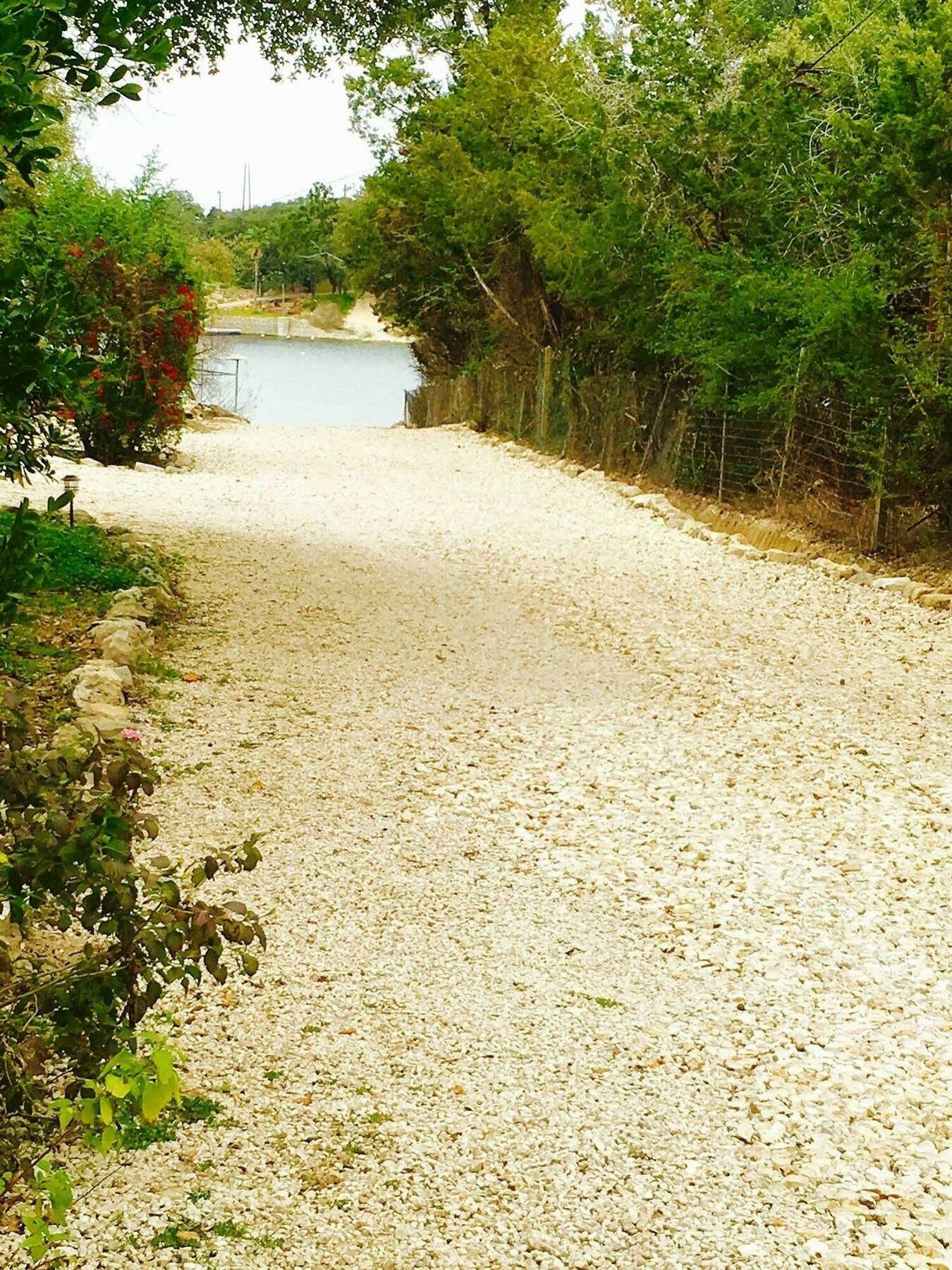 The Cove Bnb Hudson Bend Εξωτερικό φωτογραφία