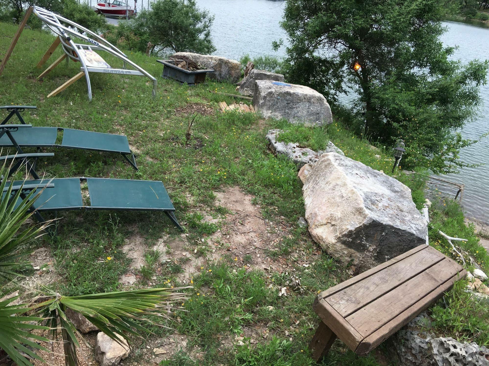 The Cove Bnb Hudson Bend Εξωτερικό φωτογραφία